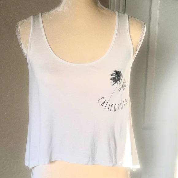 ELLA FANTASIA CALIFORNIA CROP TOP NWT PALM TREES SIZE S - Picture 6 of 13